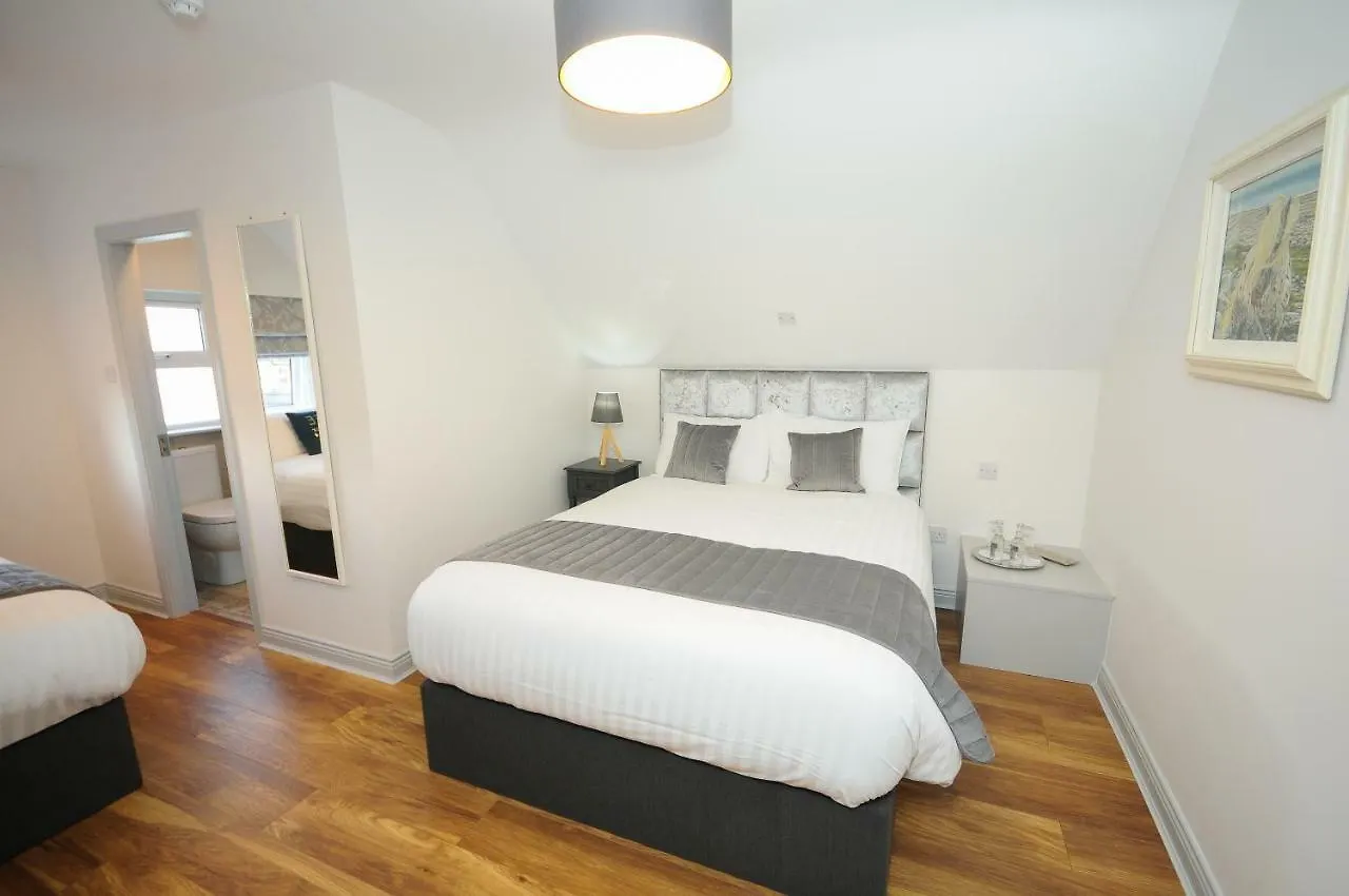 Lodge At The Old Barracks Athenry 3*,  Irlanda
