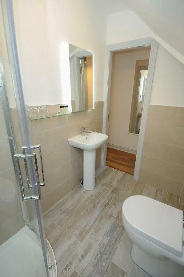 Lodge At The Old Barracks Athenry 3*,  Irlanda